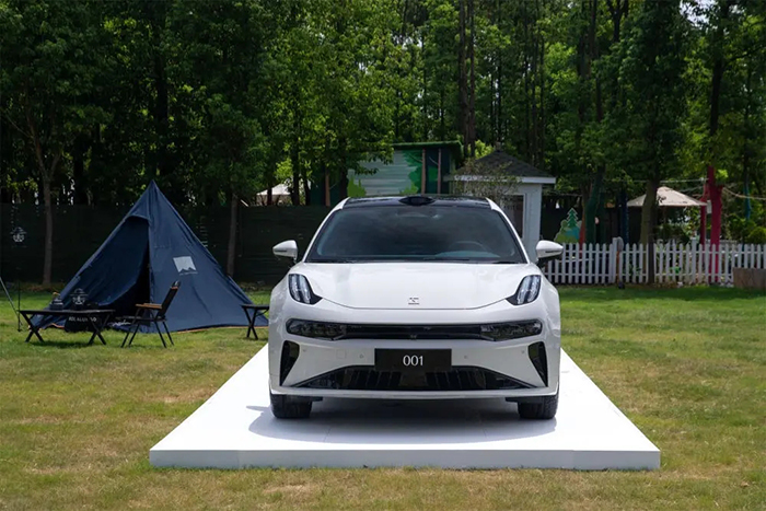 Zeekr 001 evolves again, with the vast intelligent driving system, making travel smarter and more perfect!